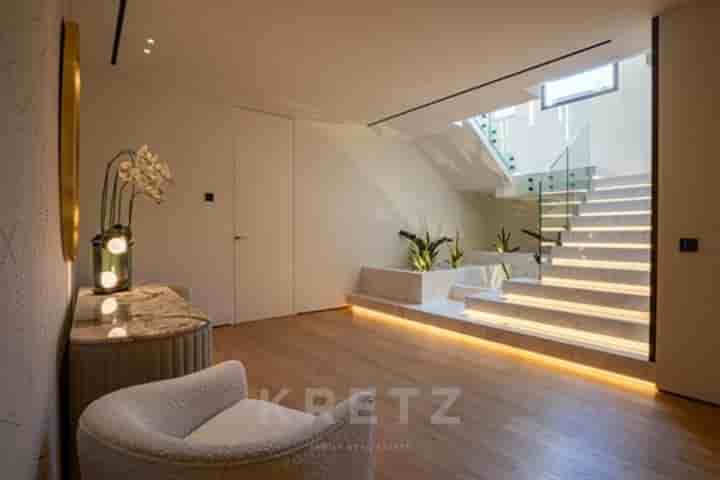 House for sale in Marbella