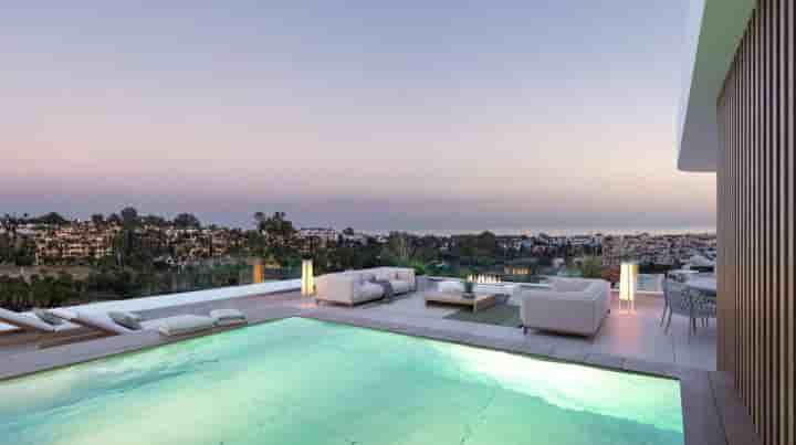 House for sale in Estepona