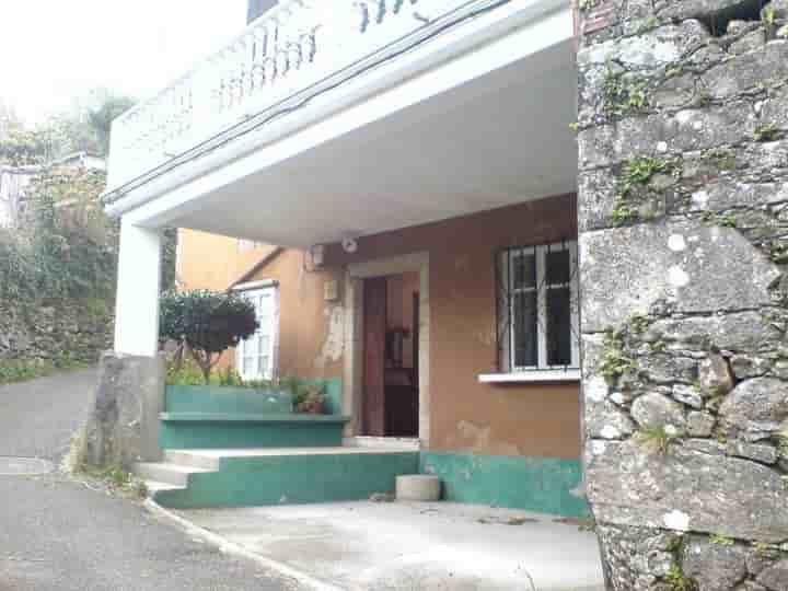 House for sale in Outes