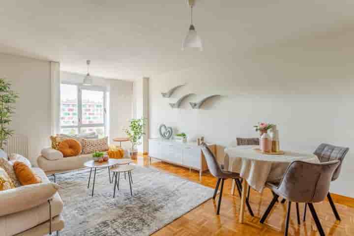 Apartamento para venda em Pamplona