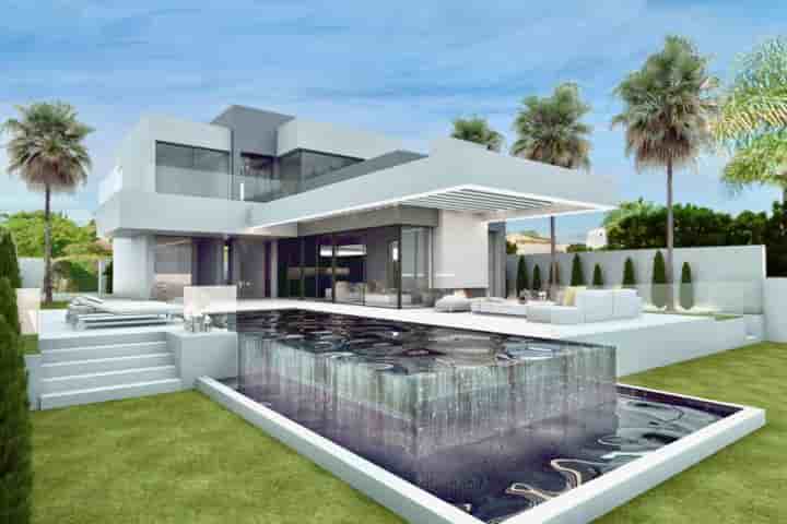 House for sale in Marbella