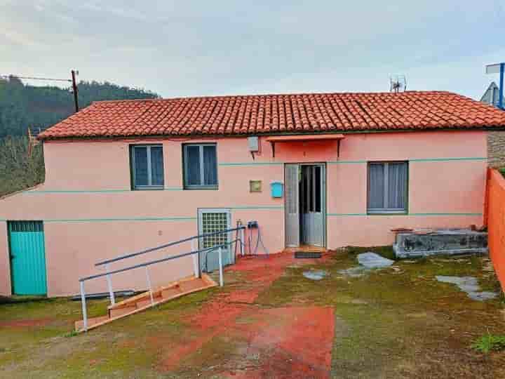 Casa en venta en Neda