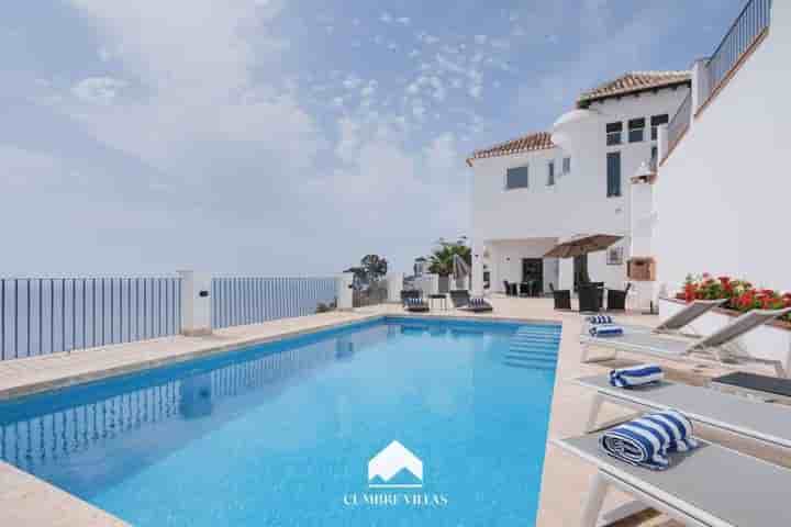 House for sale in Velilla - Velilla Taramay