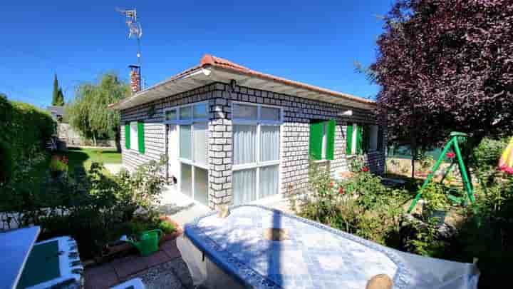 Casa para venda em Ávila