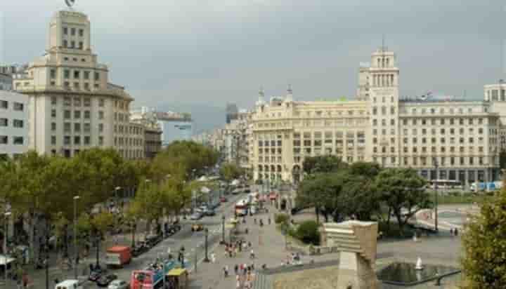 Outro para venda em Barcelona