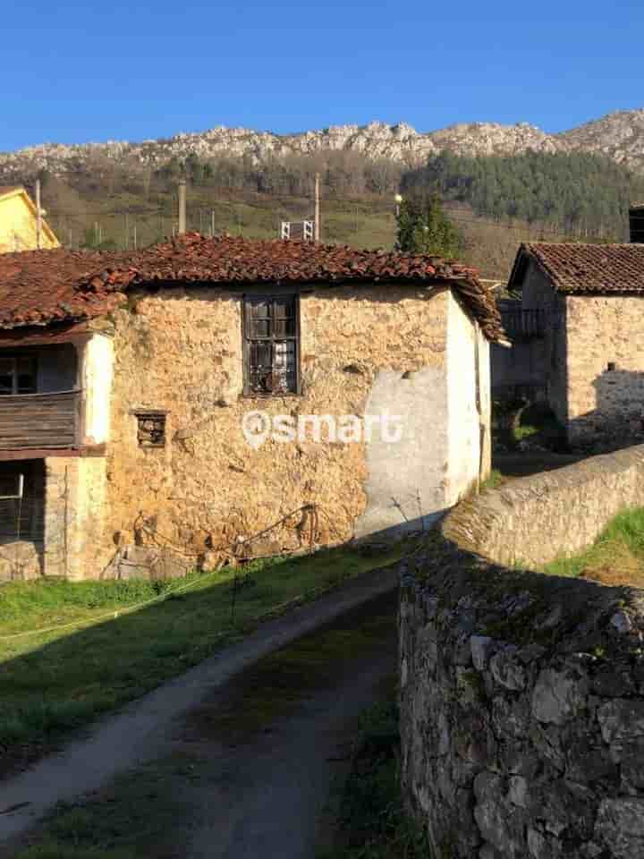 Casa para venda em Parres