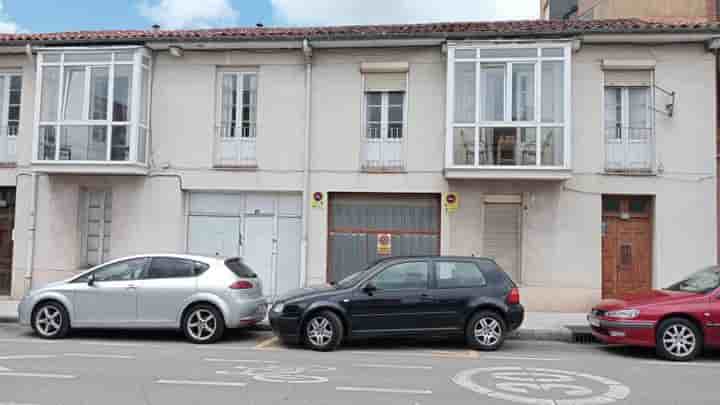House for sale in Torrelavega
