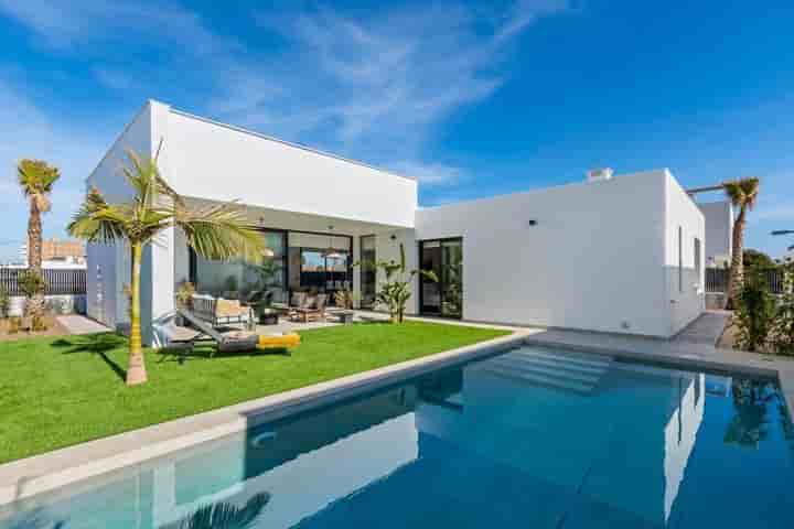 House for sale in Islas Menores-Mar de Cristal