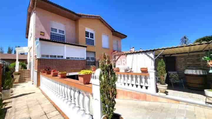 Casa in vendita a Ávila