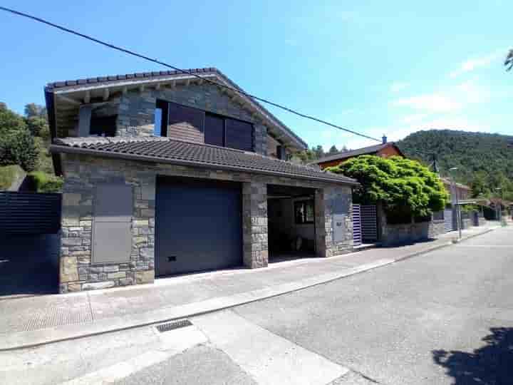 Casa en venta en Boltaña