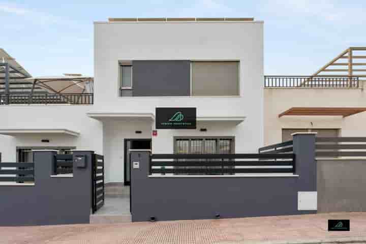 Maison à louer à Algorfa