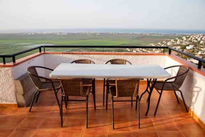 House for rent in Marina Alta