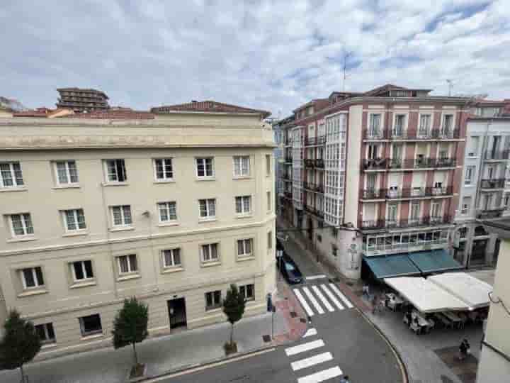 Apartamento para venda em Santander