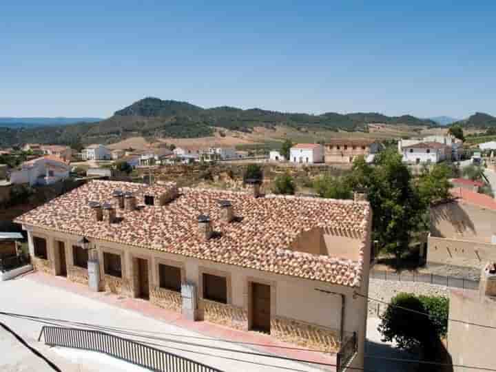 Haus zum Verkauf in Elche de la Sierra