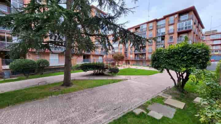 Apartment for sale in Ávila