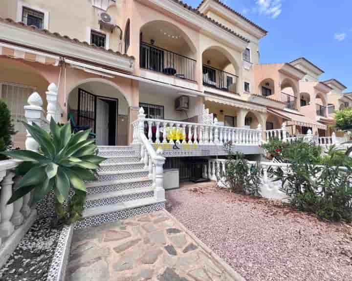 Maison à louer à Zeniamar-Horizonte-La Campana