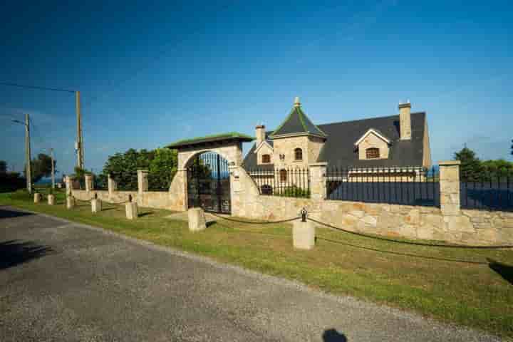 Maison à vendre à Foz