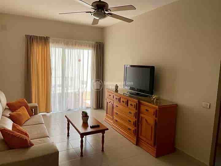 Apartment for rent in Costa del Silencio-Las Galletas