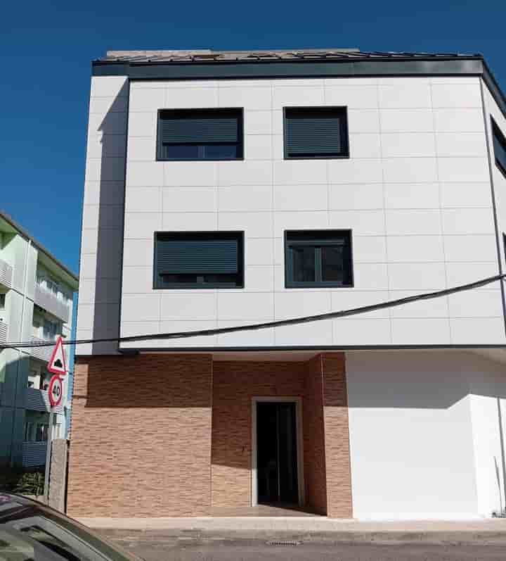 Apartamento para venda em Cangas