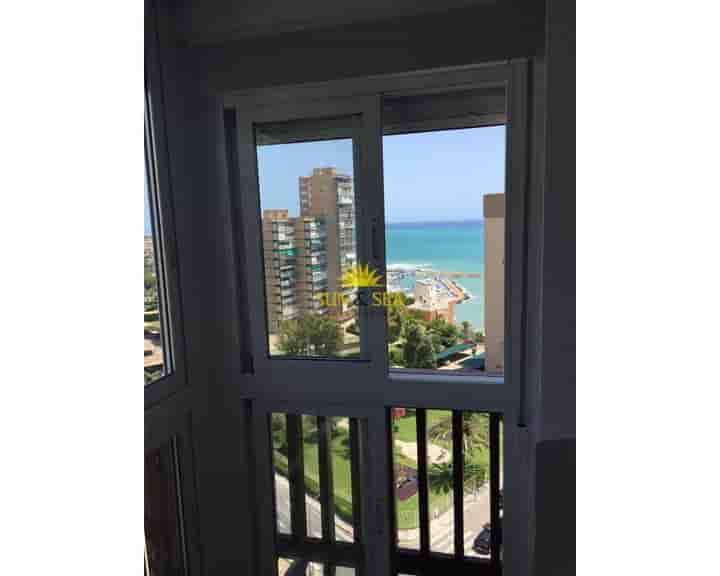 Apartamento en alquiler en Campoamor