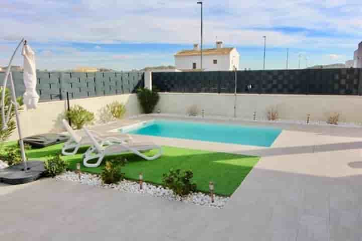 House for sale in Pinoso