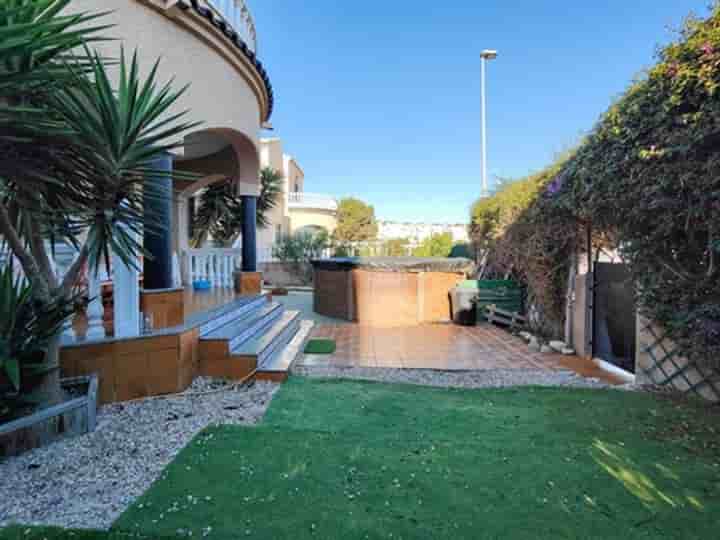 House for sale in Orihuela-Costa