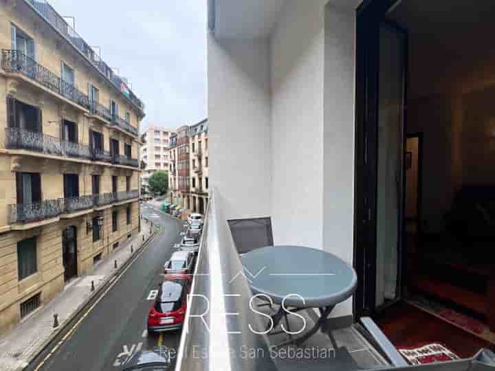 Apartamento para arrendar em Donostia-San Sebastián, Guipúzcoa