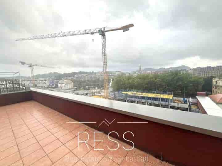 Haus zur Miete in Donostia-San Sebastián, Guipúzcoa