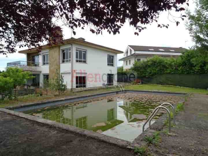 Casa en venta en Oviedo