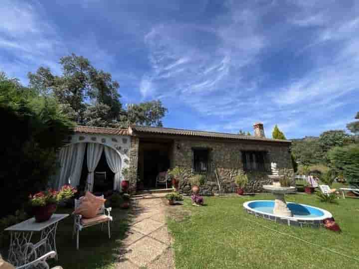 Casa para arrendar em Valencia de Alcántara