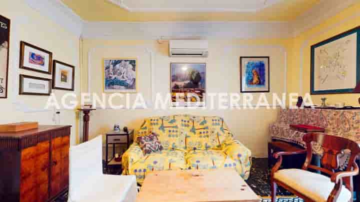 Apartment for sale in Valencia