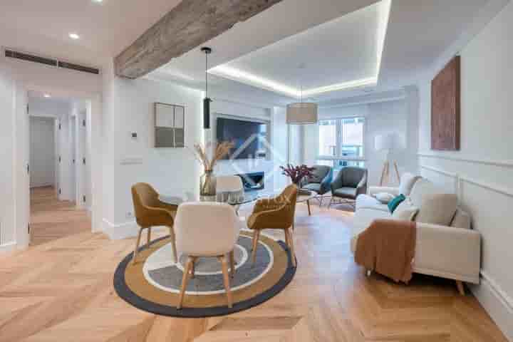 Apartment for sale in Madrid