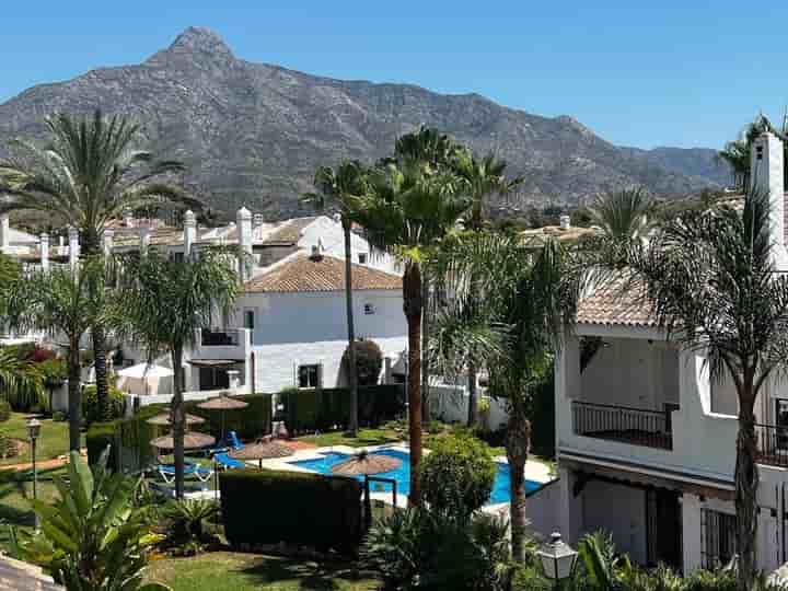 Maison à louer à Nueva Andalucía