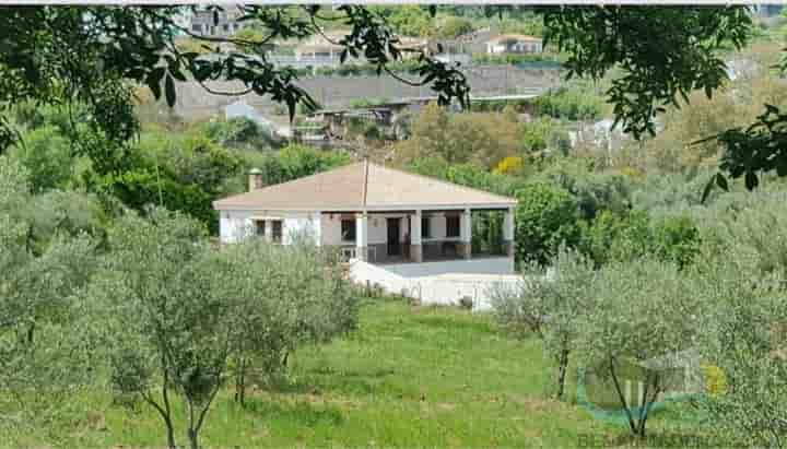 House for sale in Casarabonela