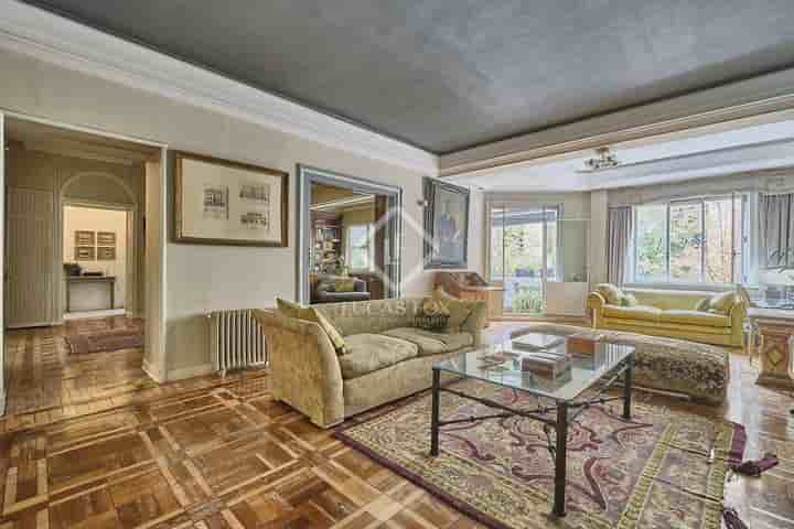 Apartment for sale in Madrid