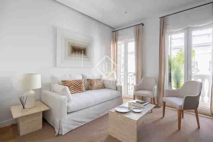 Apartment for sale in Madrid