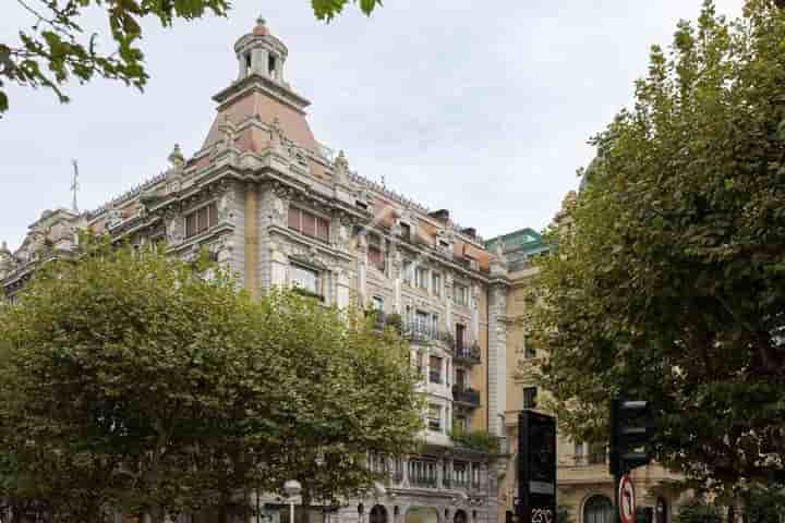 Lägenhet till salu i Donostia-San Sebastián