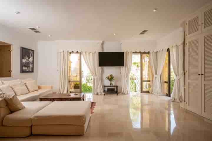 House for sale in Marbella