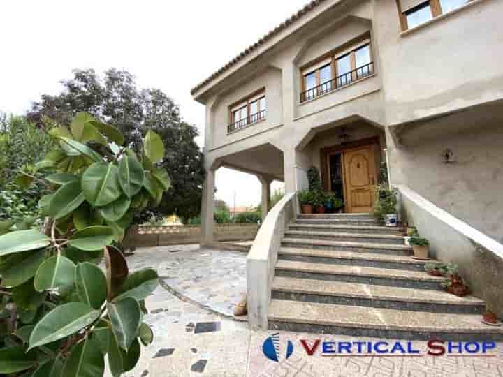 House for sale in Caudete