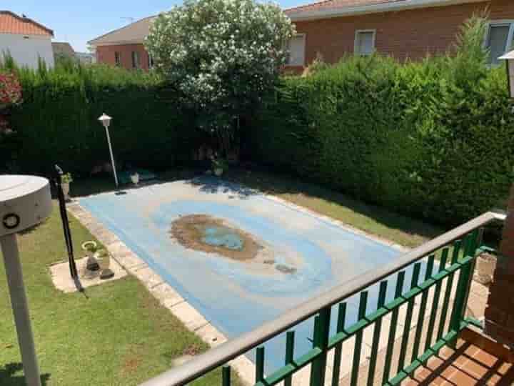 House for sale in Navas del Rey