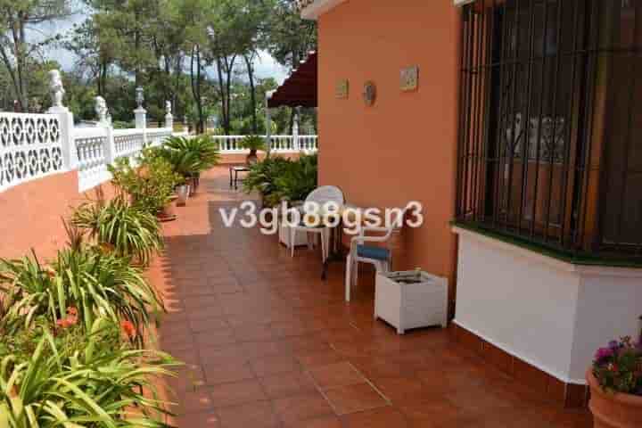 House for sale in Las Chapas-El Rosario