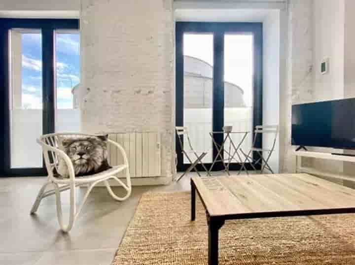 Apartment for sale in Madrid