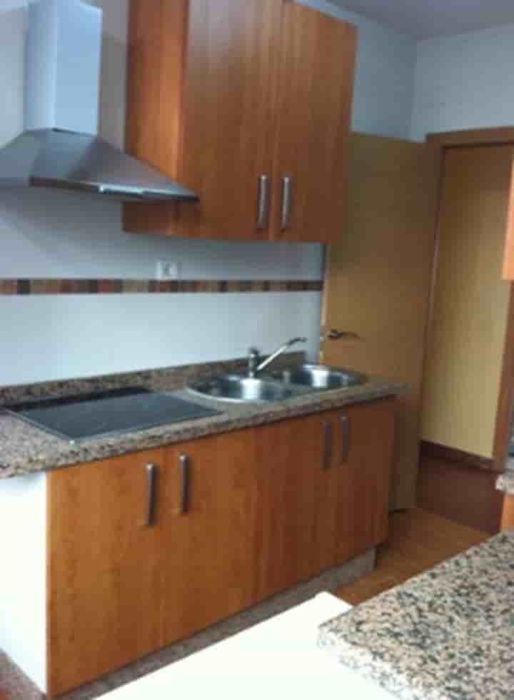 Apartamento para arrendar em Fígares