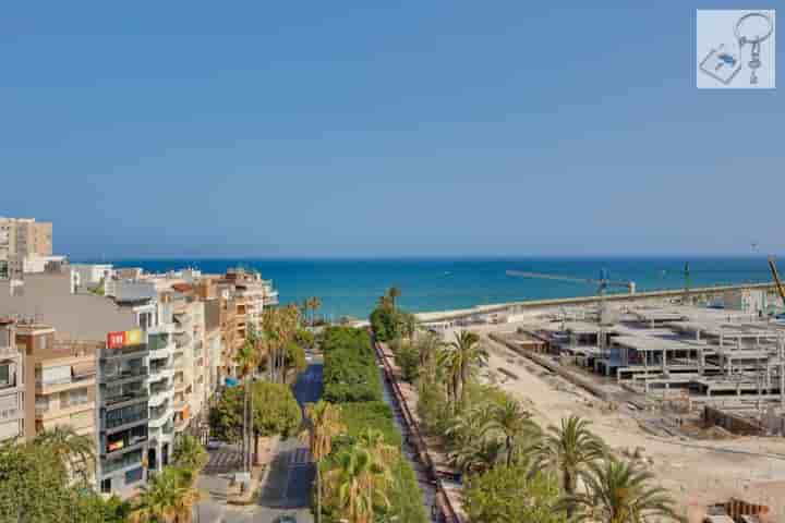 Apartamento en venta en Centro - Muelle Pesquero