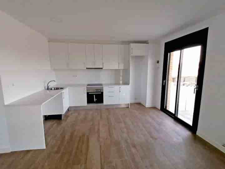 Apartment for rent in Badalona