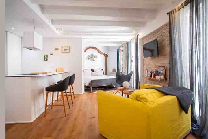 Apartment for rent in Gòtic