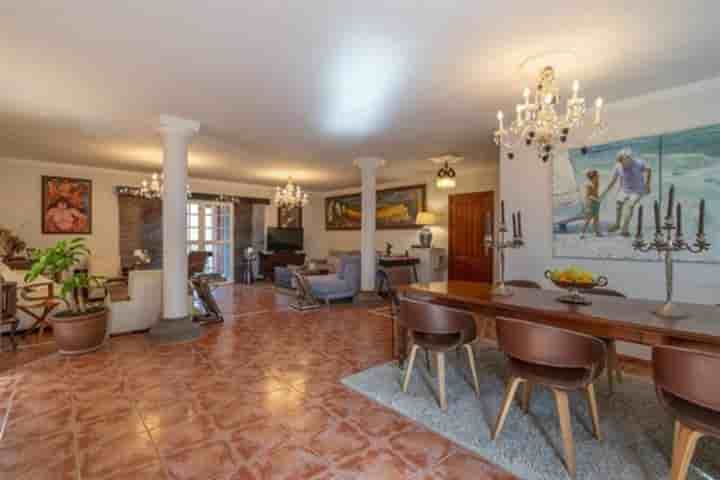 Casa para venda em Arona