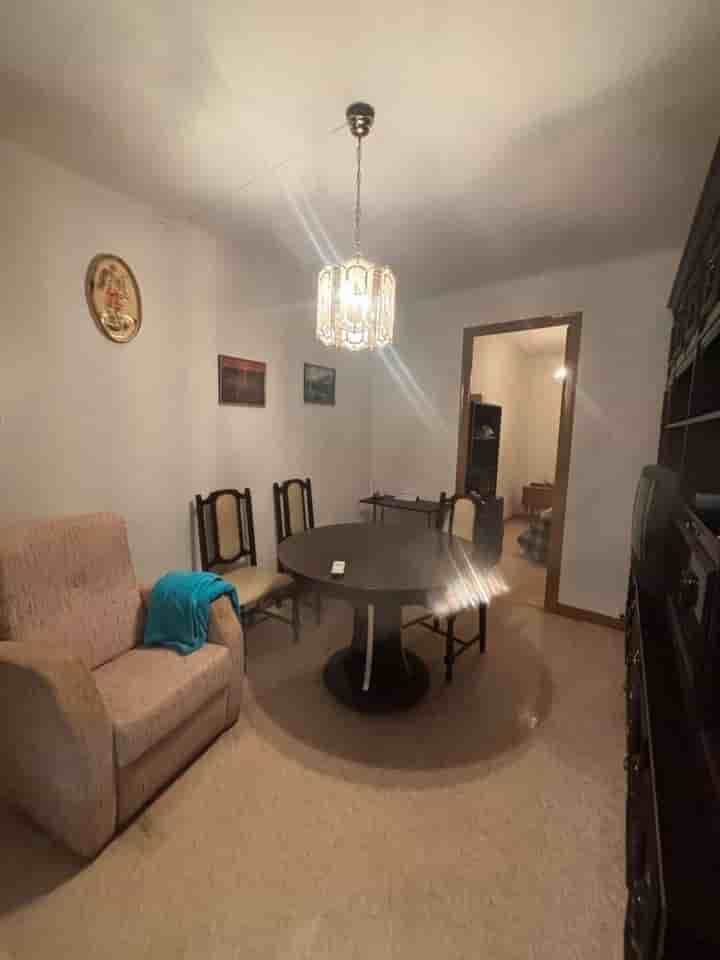 House for sale in Flix