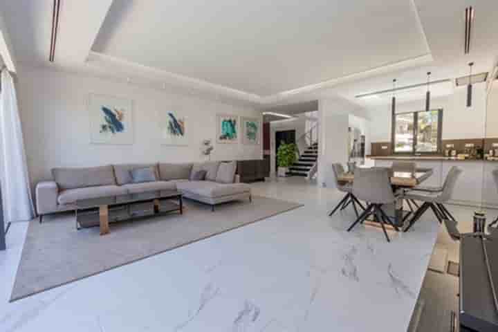 House for sale in Marbella