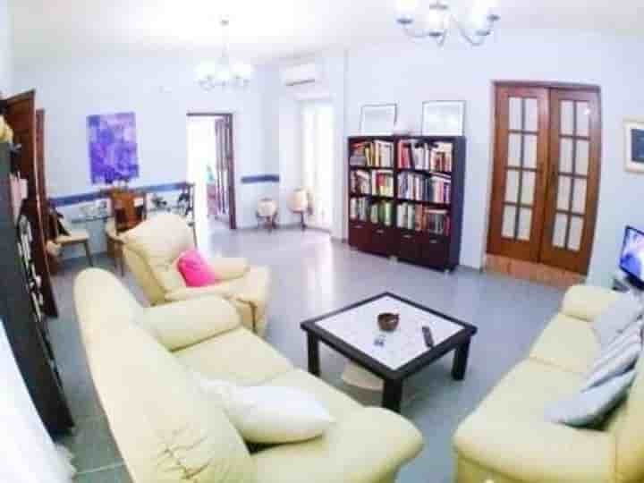 Apartment for sale in Cáceres‎